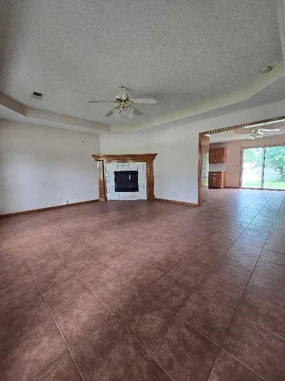 Photo 4 of 1208 Aspen Drive