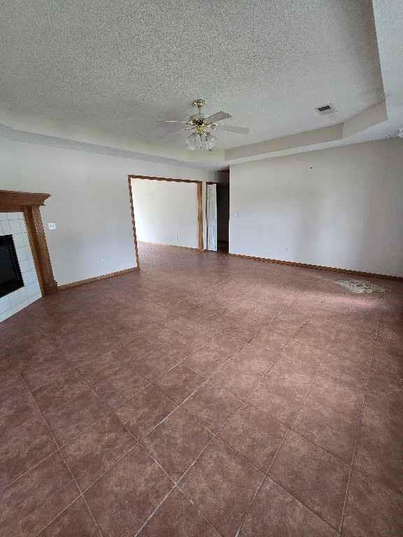 Photo 6 of 1208 Aspen Drive