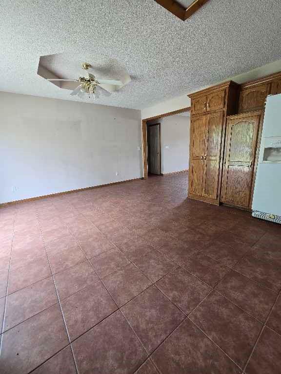 Photo 7 of 1208 Aspen Drive