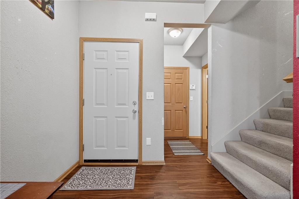 Photo 7 of 840 S Woodson Court
