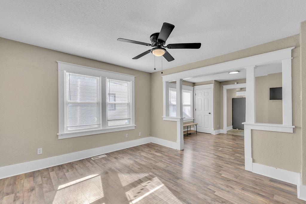 Photo 6 of 3142 Felix Street