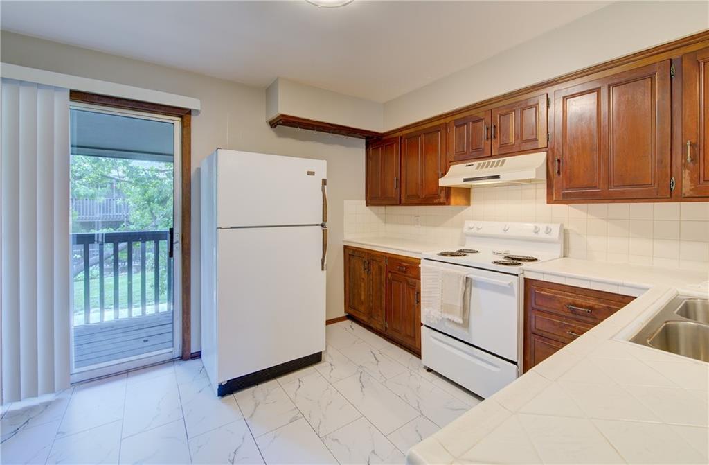Photo 5 of 433 W 104th Street #C