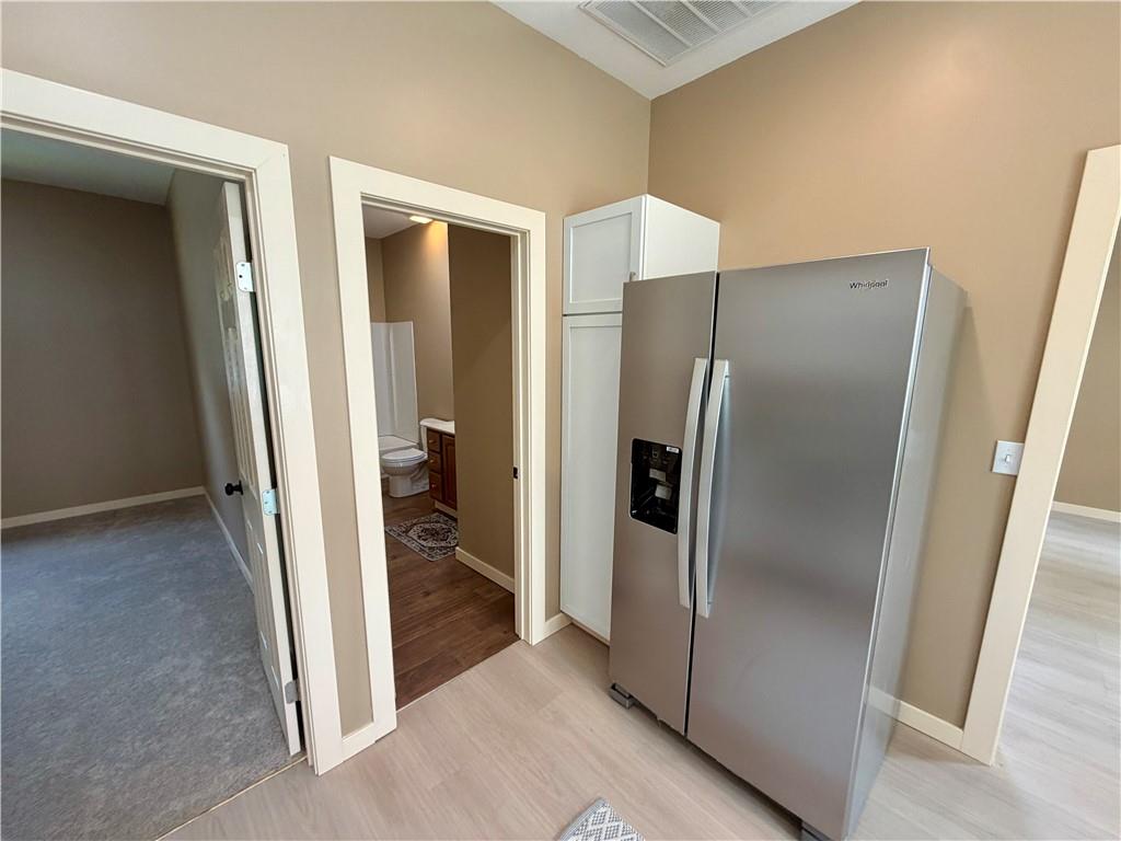 Photo 5 of 524 Parker Avenue