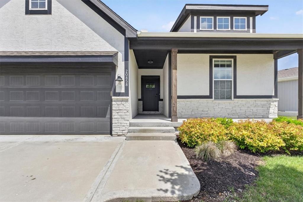 Photo 6 of 20858 W 190th Place