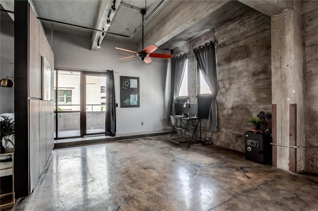 Photo 7 of 360 W Pershing Road #110