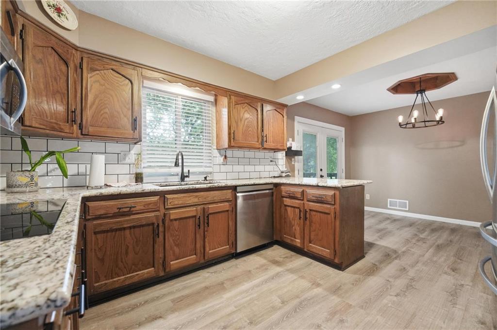 Photo 6 of 5305 NW 58TH Terrace