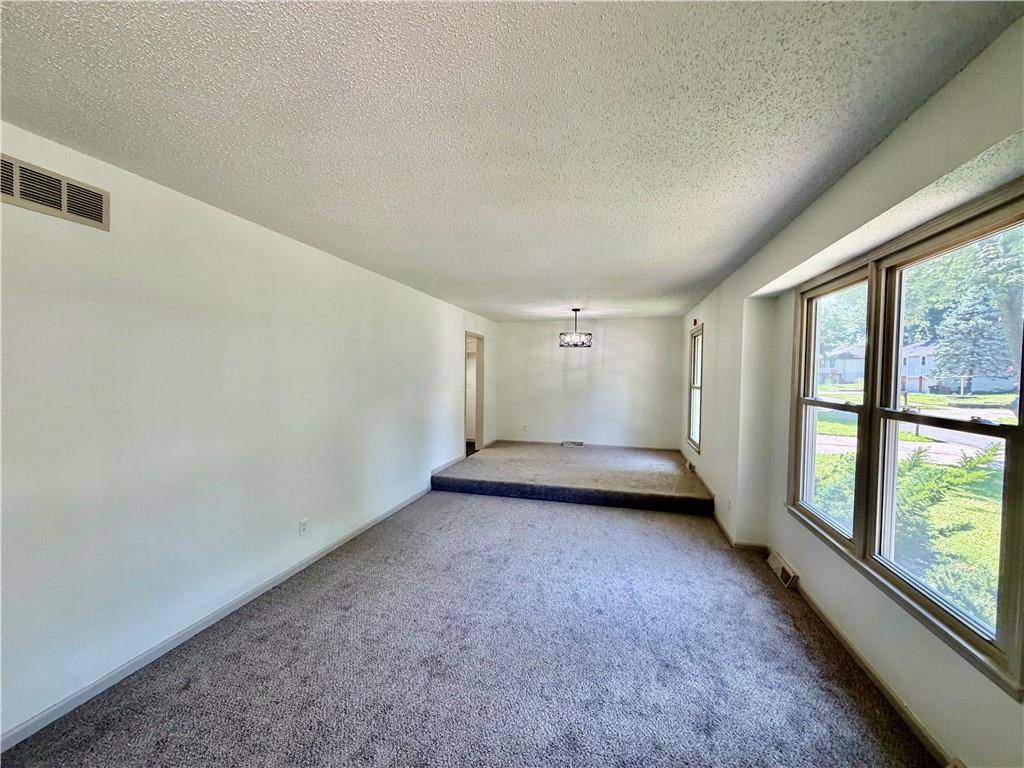 Photo 6 of 16721 Hardee Street