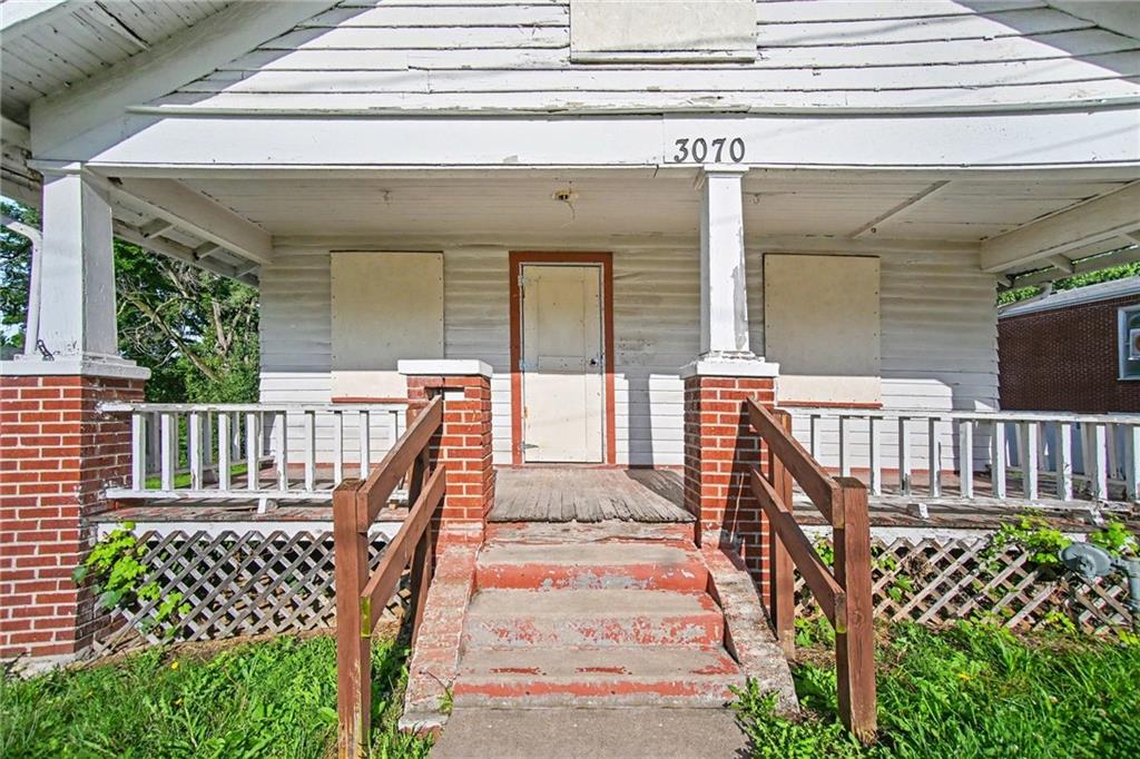 Photo 4 of 3070 N 33rd Street