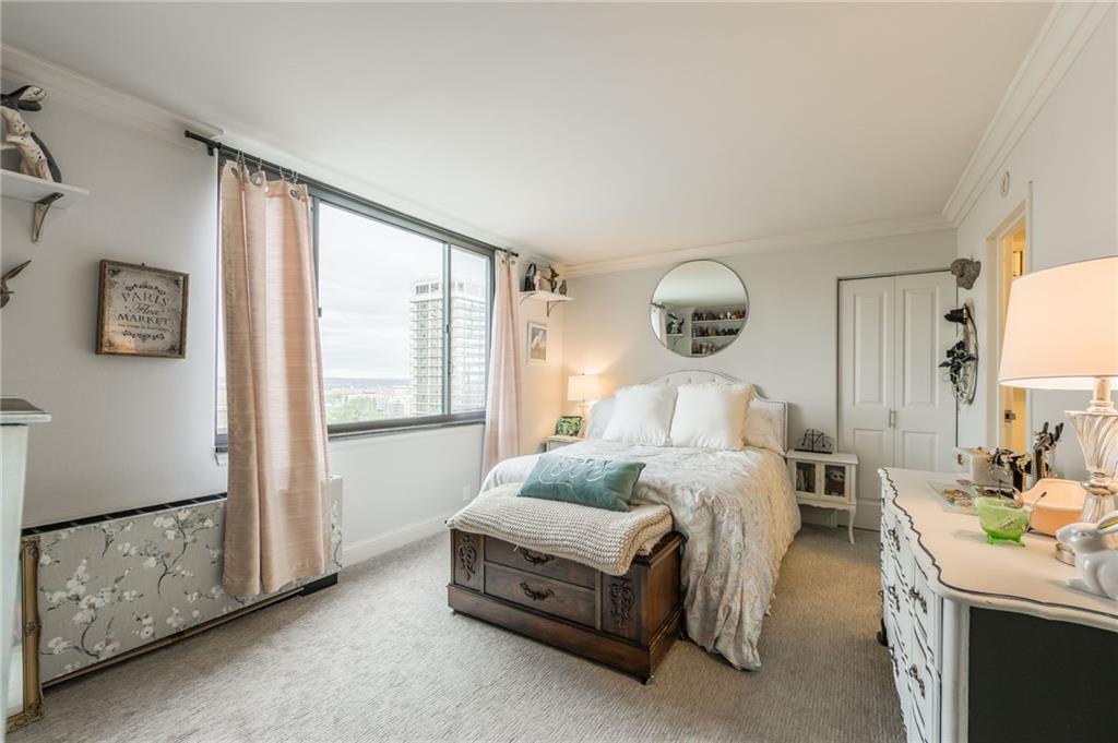 Photo of 700 E 8TH Street #9B
