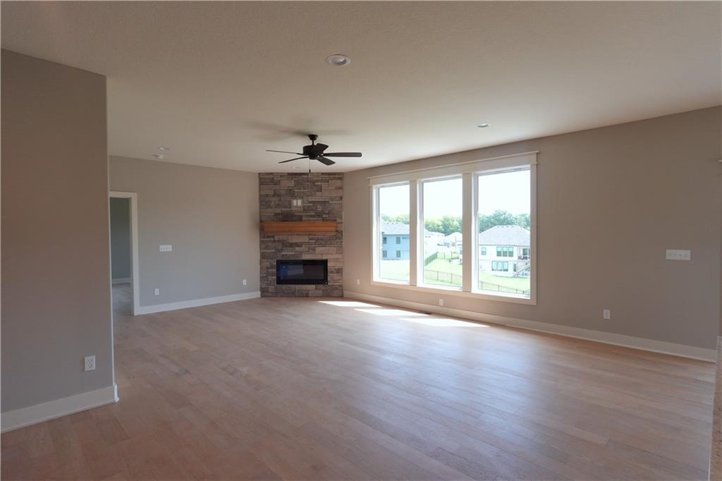 Photo 3 of 12735 N Champanel Way