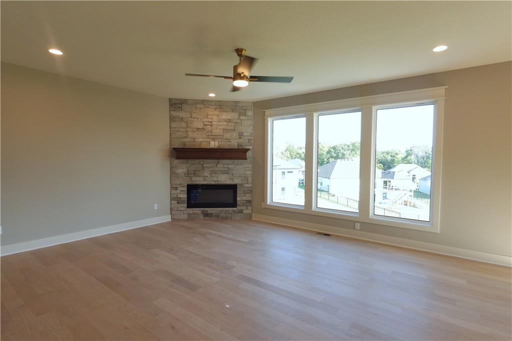 Photo 3 of 12755 N Champanel Way