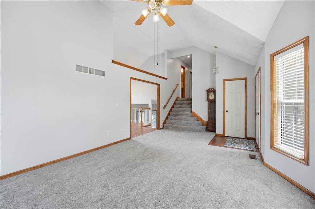 Photo 6 of 8623 N Sheldon Avenue