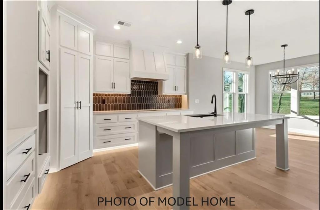 Photo of 1503 Stonewall Drive
