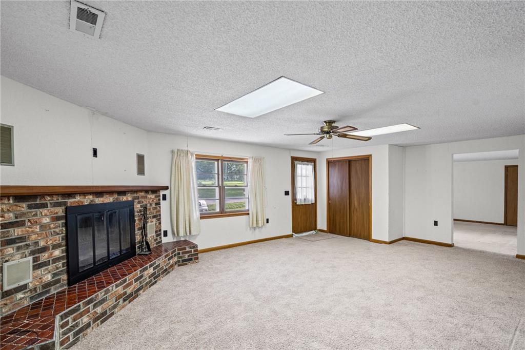 Photo 6 of 503 Hallar Avenue