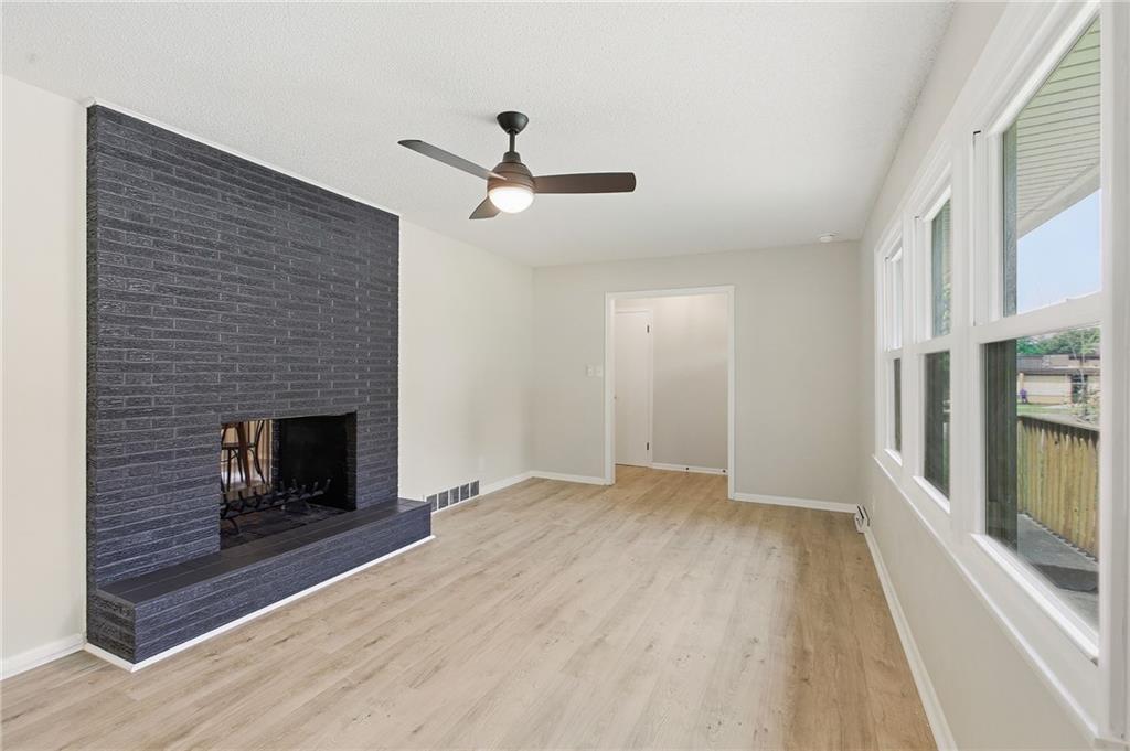 Photo 4 of 7745 Yecker Avenue