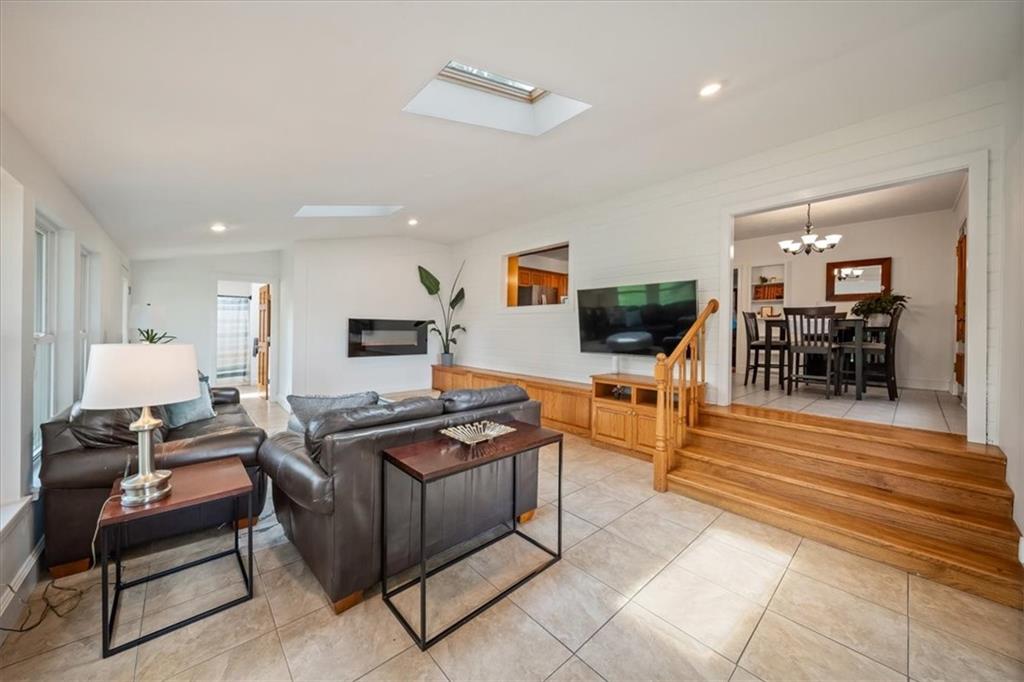 Photo 6 of 3281 W 319th Street