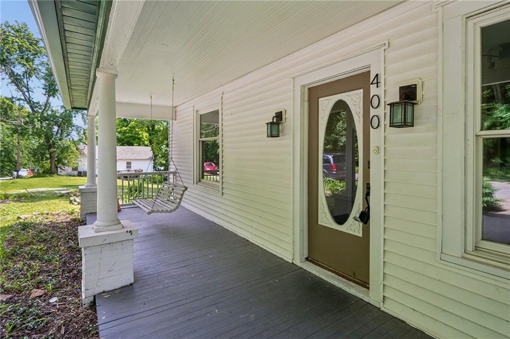 Photo 3 of 400 West Street