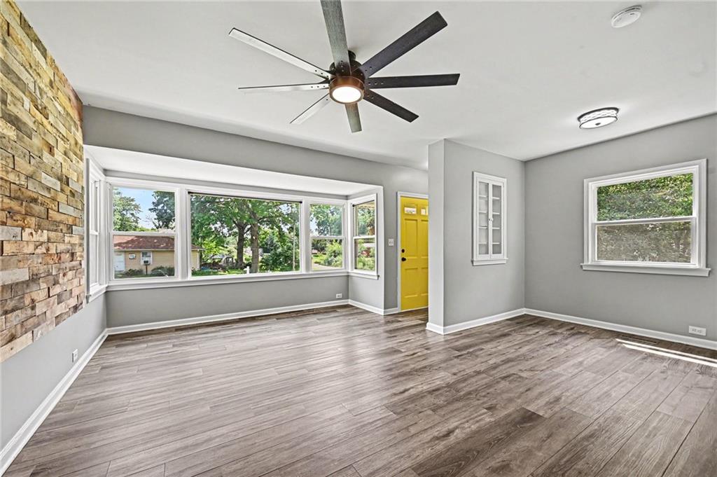 Photo 3 of 210 Dewey Avenue