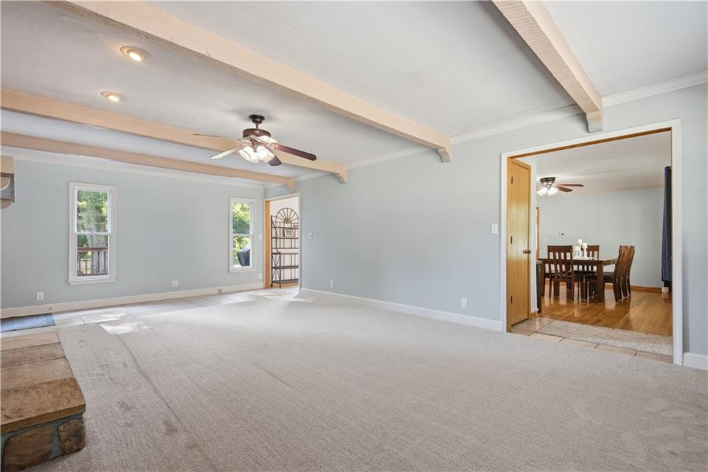 Photo 6 of 215 N Maple Street