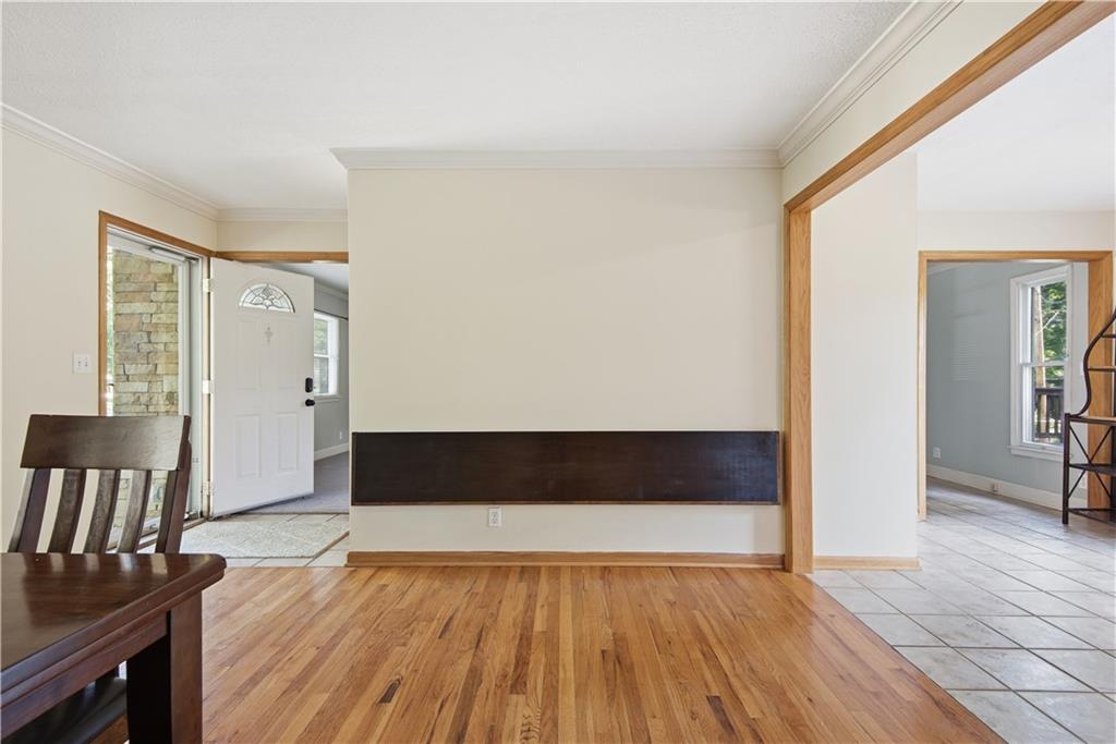 Photo 7 of 215 N Maple Street