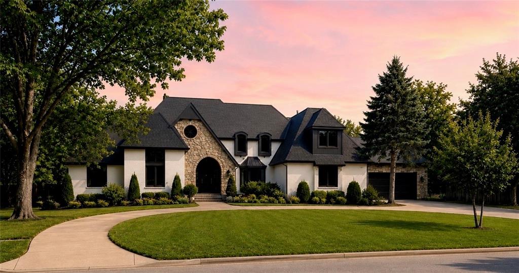 Photo of 5353 Somerset Drive in Prairie Village, KS