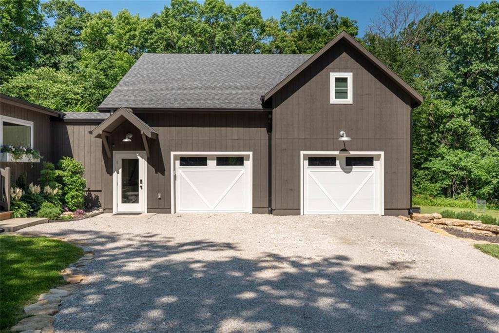 Photo 6 of 27610 S Groh Road