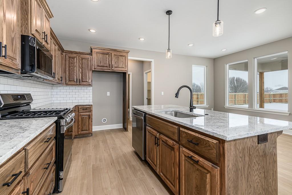 Photo 6 of 15604 Austin Court