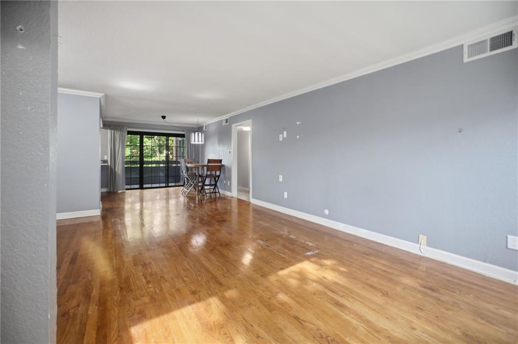 Photo 4 of 104 E 41 Street #6
