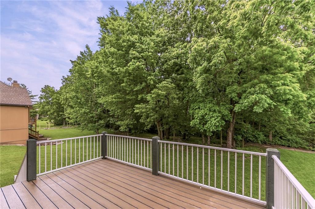 Photo 7 of 9027 N Manning Avenue