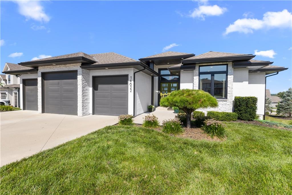Photo of 14622 Thousand Oaks Place Place