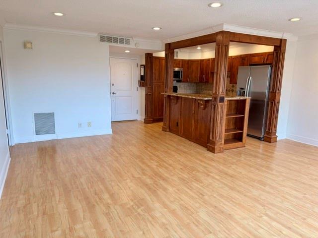 Photo 5 of 4545 Wornall Road #1200
