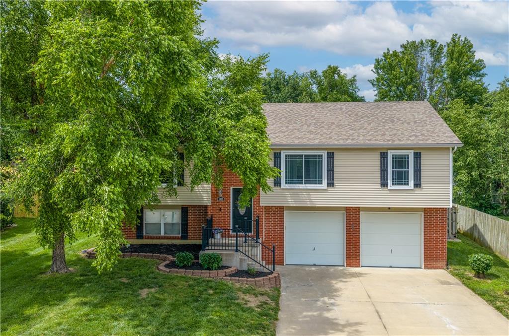Photo 4 of 1305 Kimberly Drive