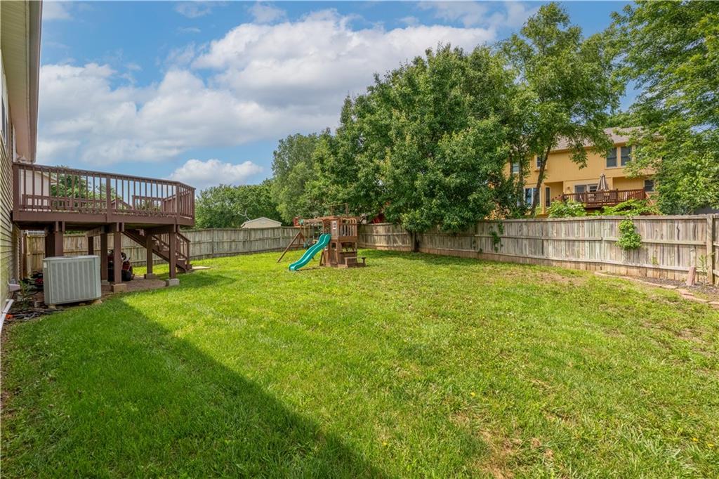 Photo 5 of 1305 Kimberly Drive