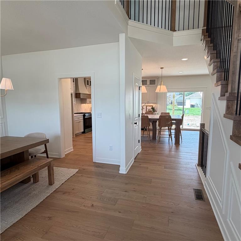Photo 5 of 2308 Foxtail Drive