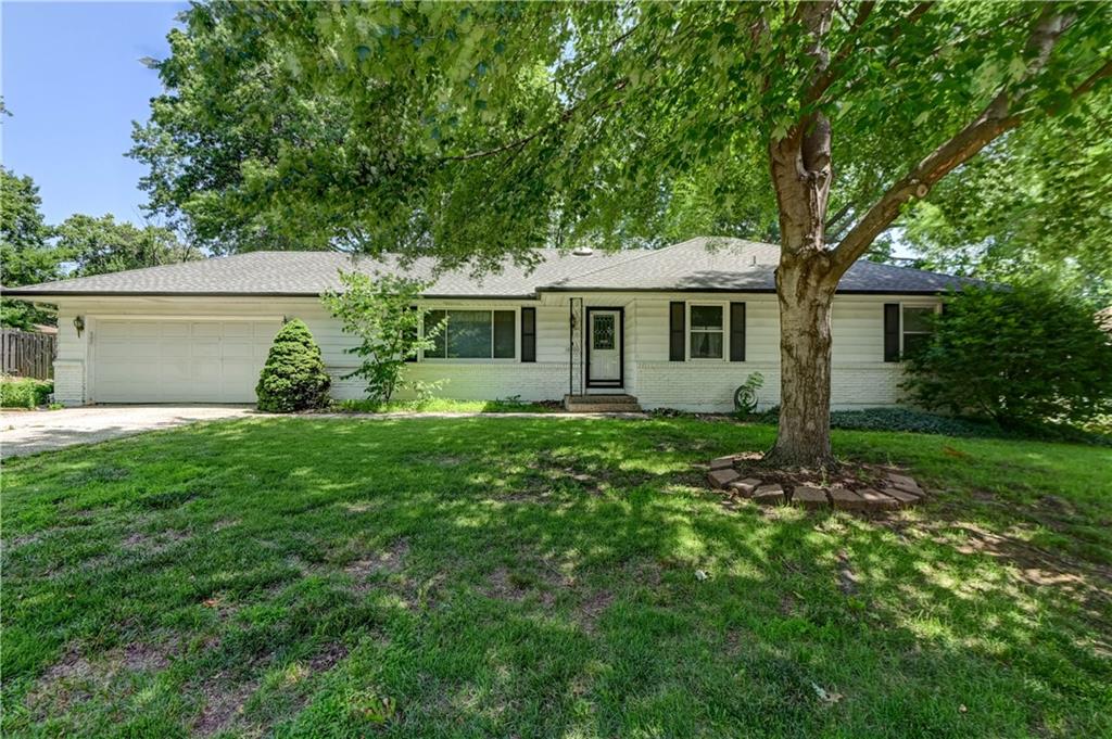 Photo 5 of 10500 E 79th Terrace