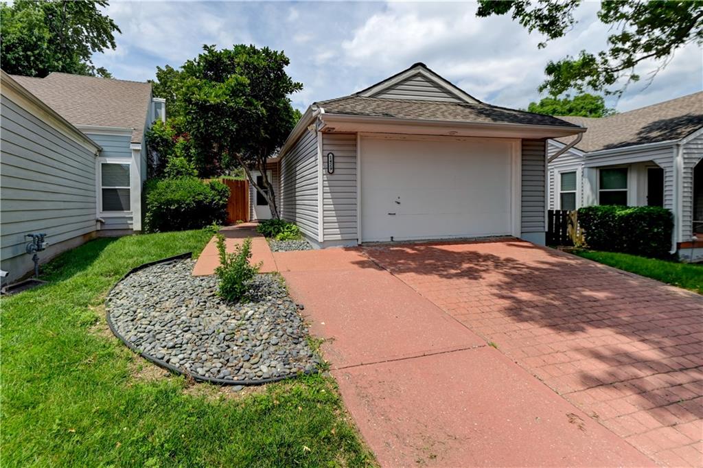 Photo 3 of 1429 Birdseye Court
