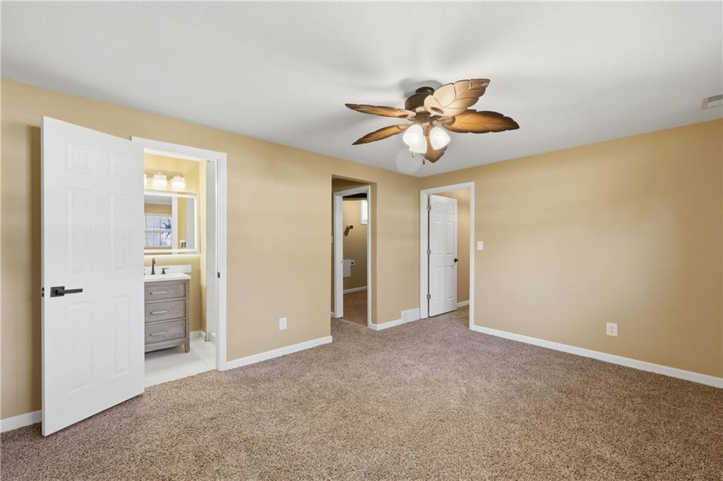 Photo 6 of 643 N 62nd Terrace