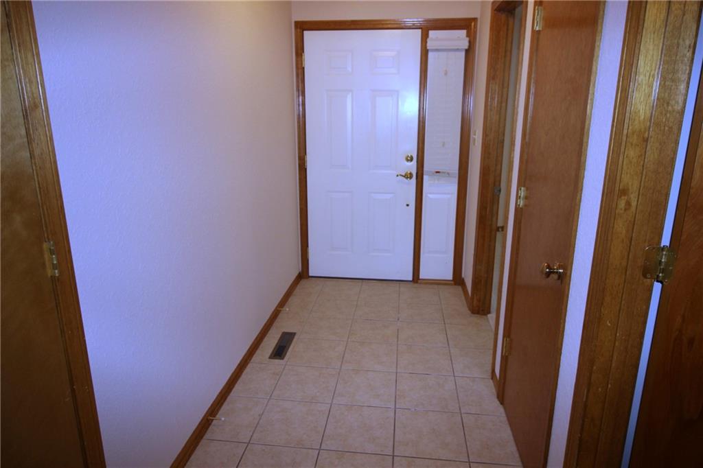 Photo 5 of 17009 E 46th Street Court S