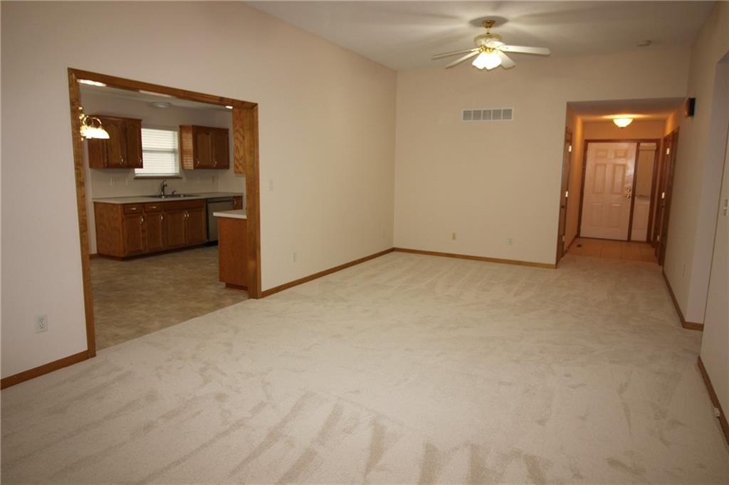 Photo 6 of 17009 E 46th Street Court S