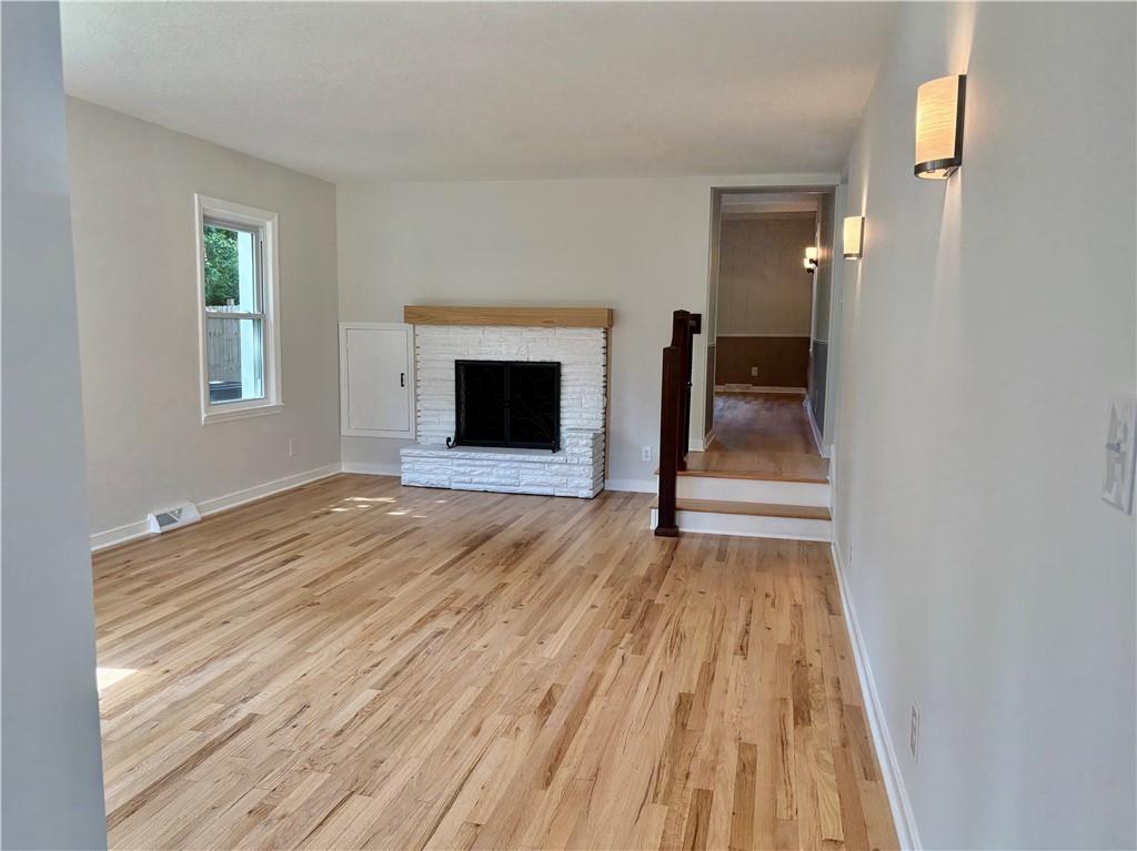 Photo 4 of 2500 W 47th Terrace
