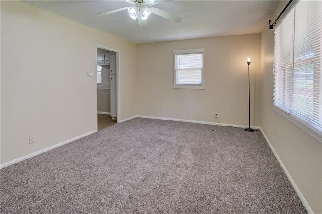 Photo 6 of 2312 Englewood Court