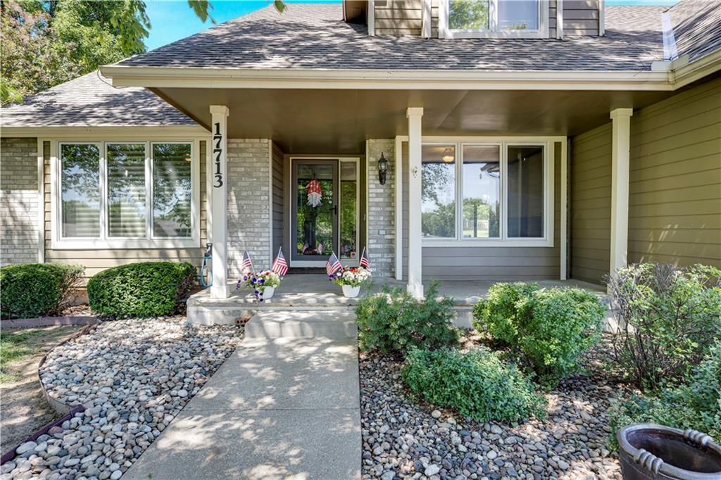 Photo 4 of 17713 157th Terrace