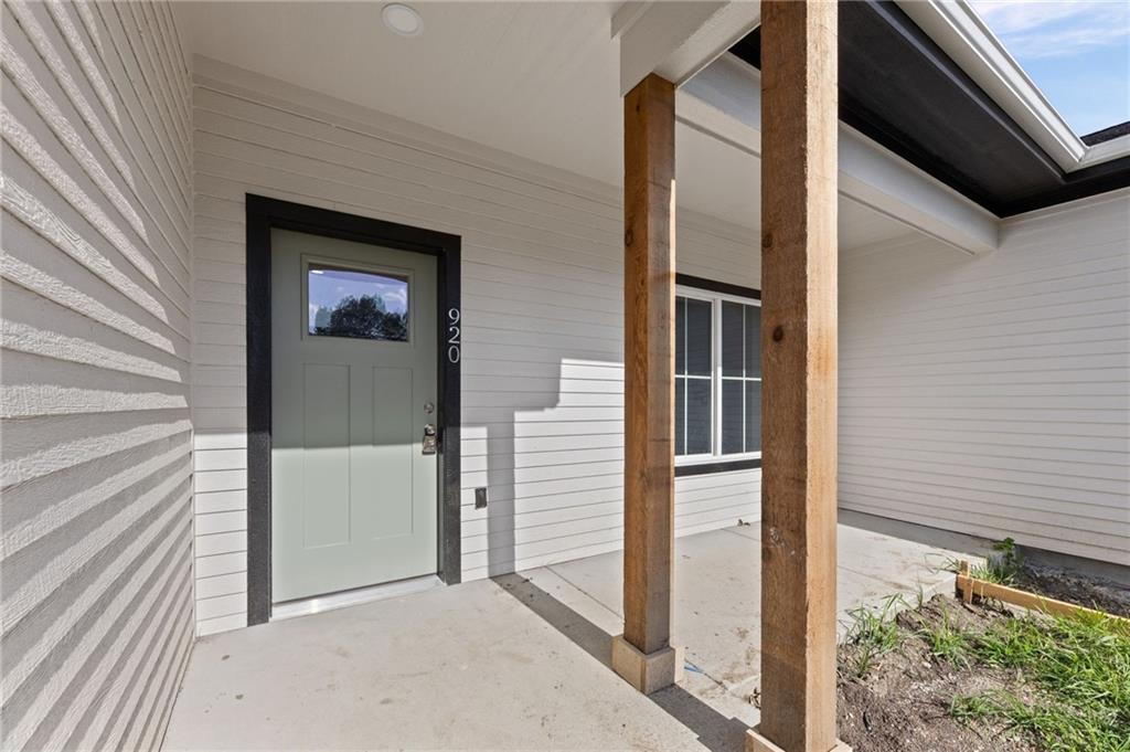 Photo 7 of 920 5th Street Terrace