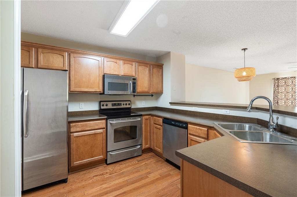 Photo 5 of 5415 N Mercier Avenue