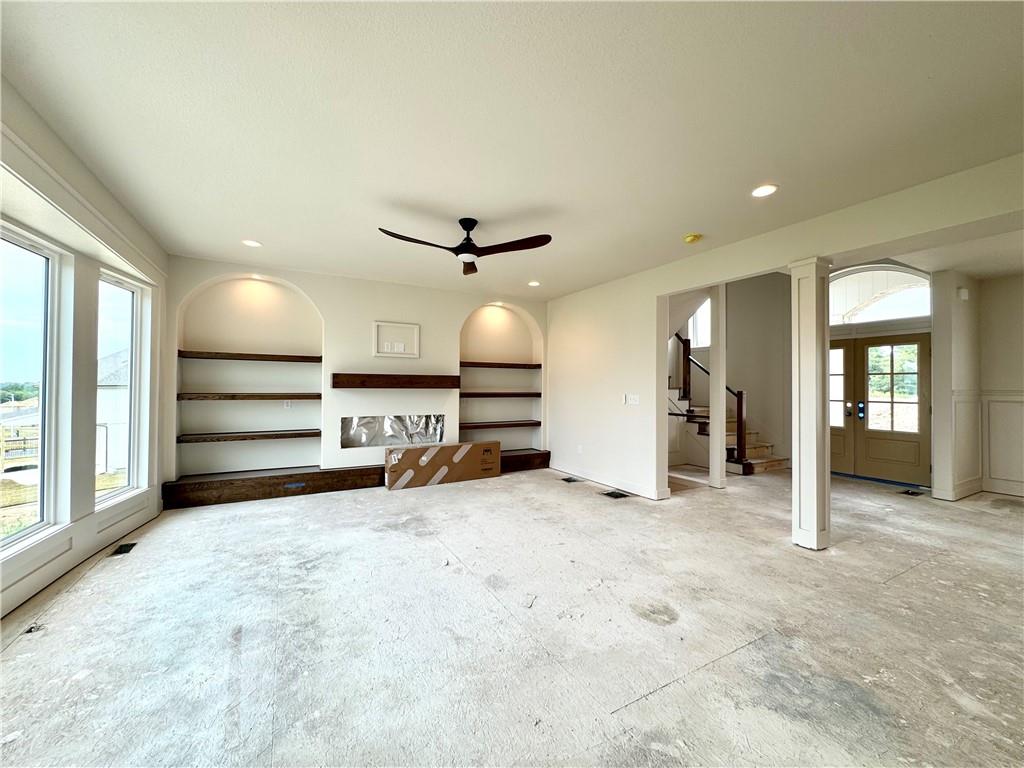 Photo 6 of 8211 NW 90TH Terrace