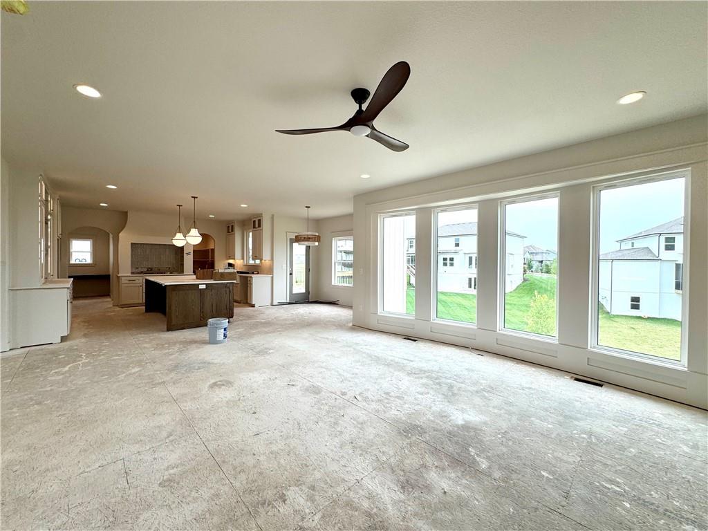 Photo 7 of 8211 NW 90TH Terrace