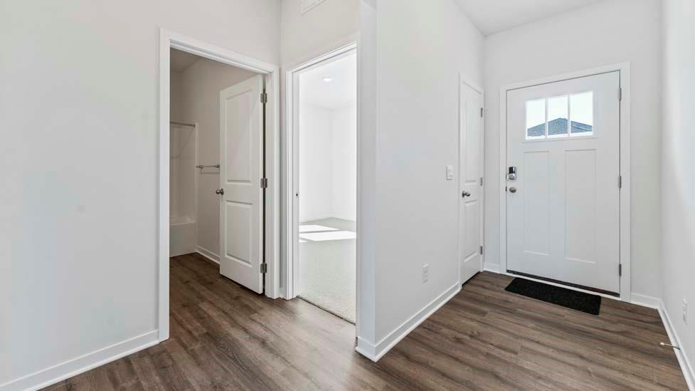 Photo 3 of 10701 N Richmond Avenue