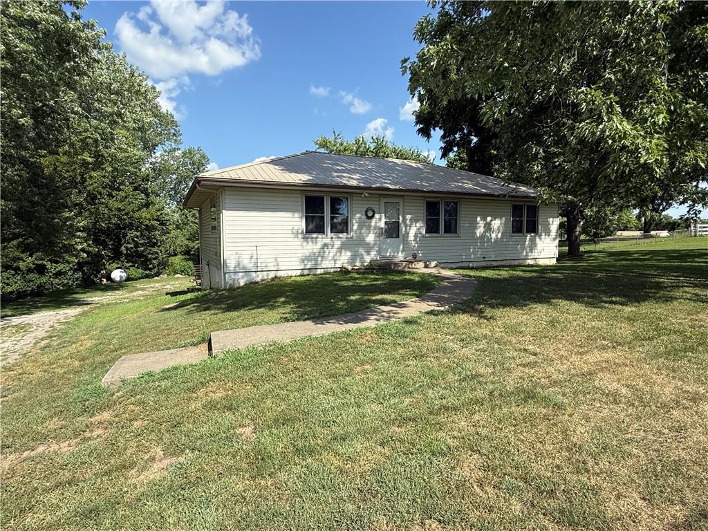 Photo 2 of 14701 Tillman Road