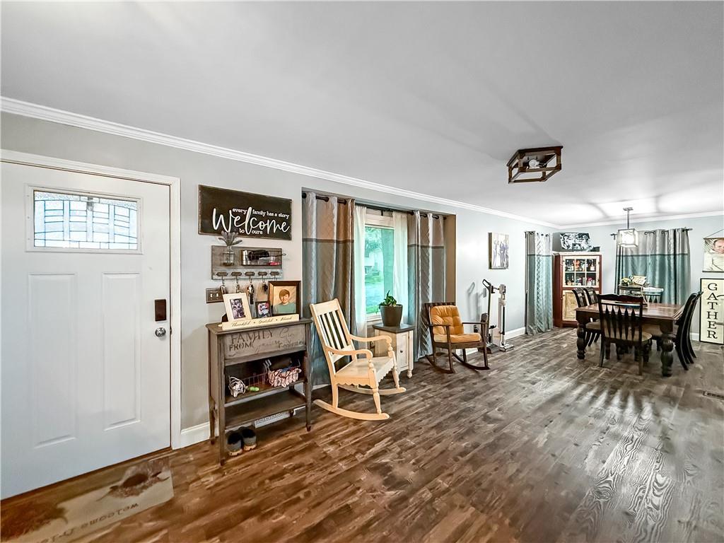 Photo 3 of 500 W 33rd Street