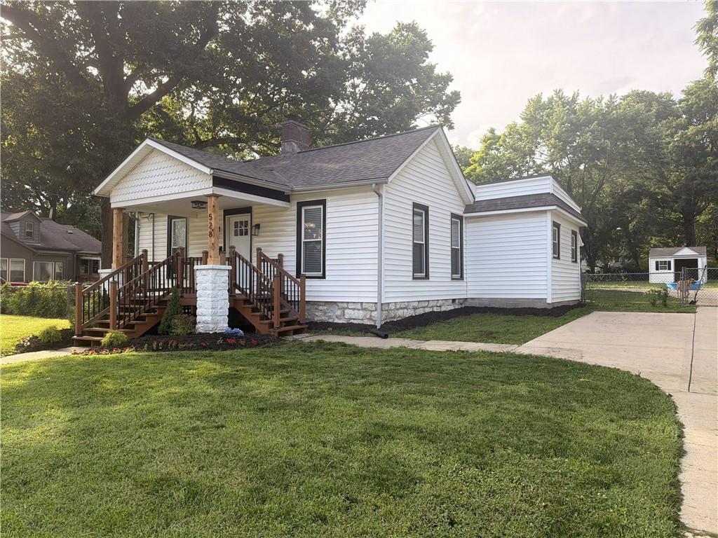 Photo 7 of 528 E Loula Street